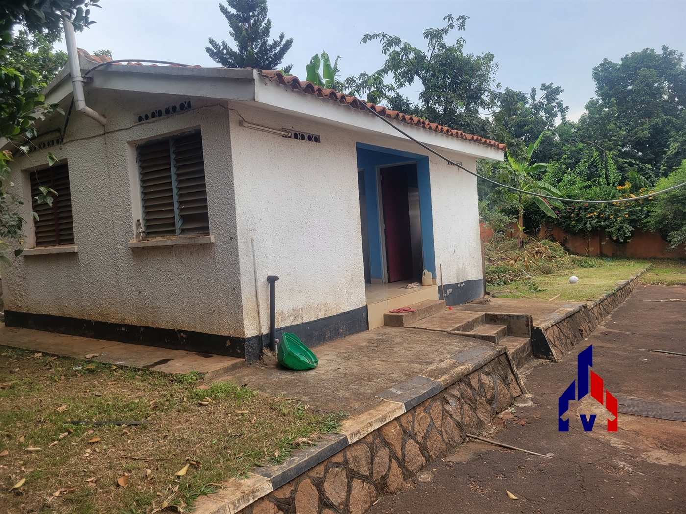 Bungalow for sale in Kansanga Kampala