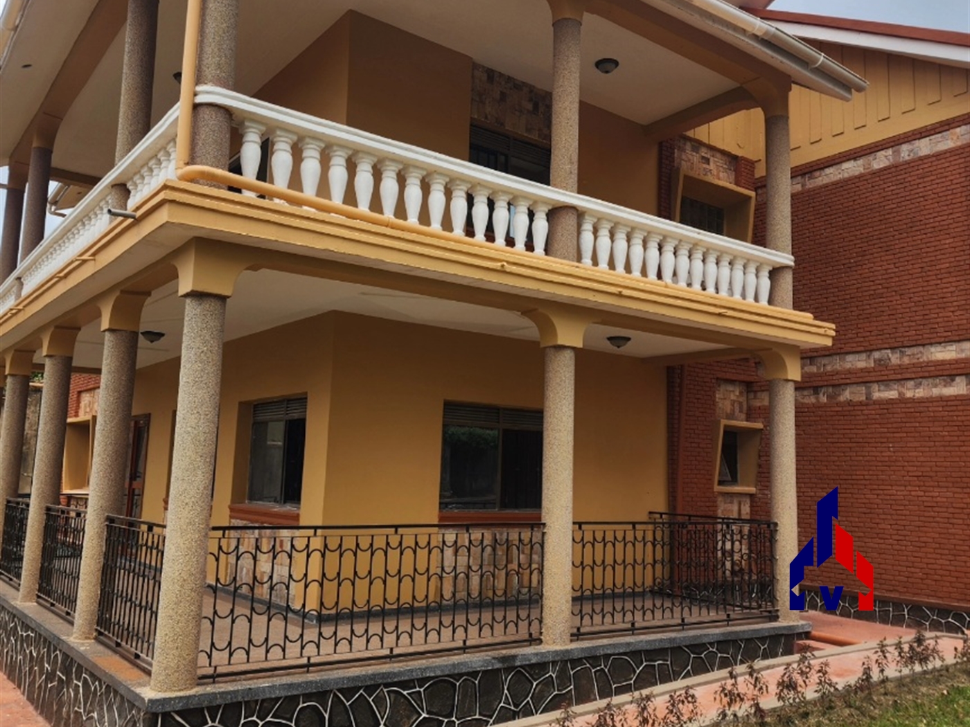 Storeyed house for rent in Makindye Kampala