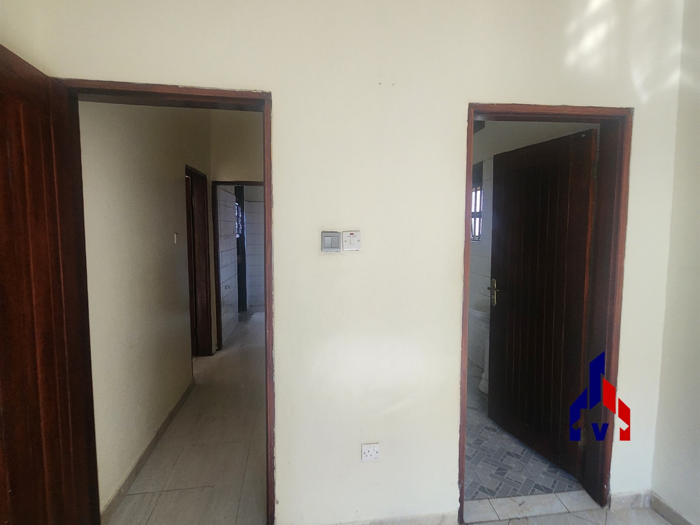 Bungalow for rent in Kibuli Kampala