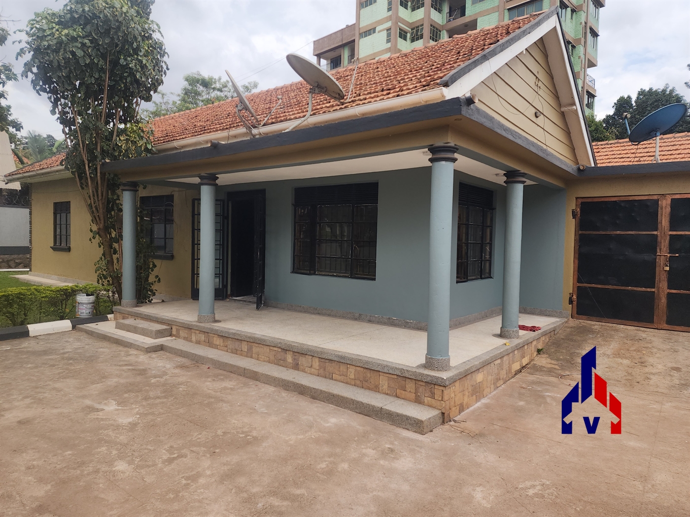 Bungalow for rent in Kabalagala Kampala