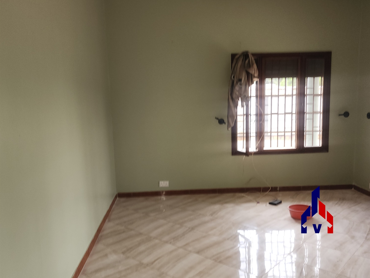 Bungalow for rent in Kabalagala Kampala