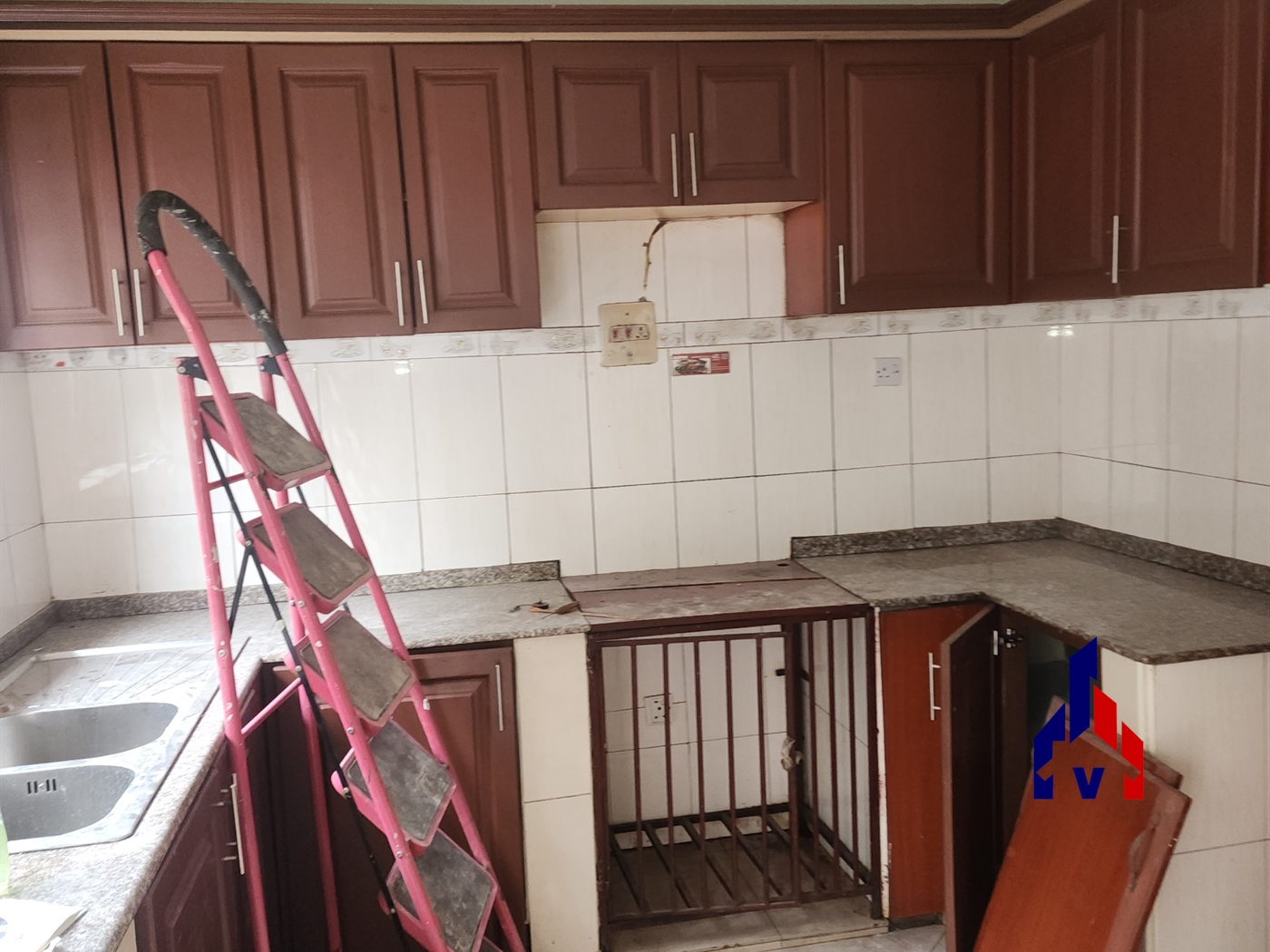 Bungalow for rent in Kabalagala Kampala