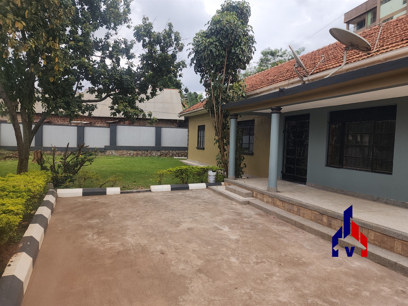 Bungalow for rent in Kabalagala Kampala