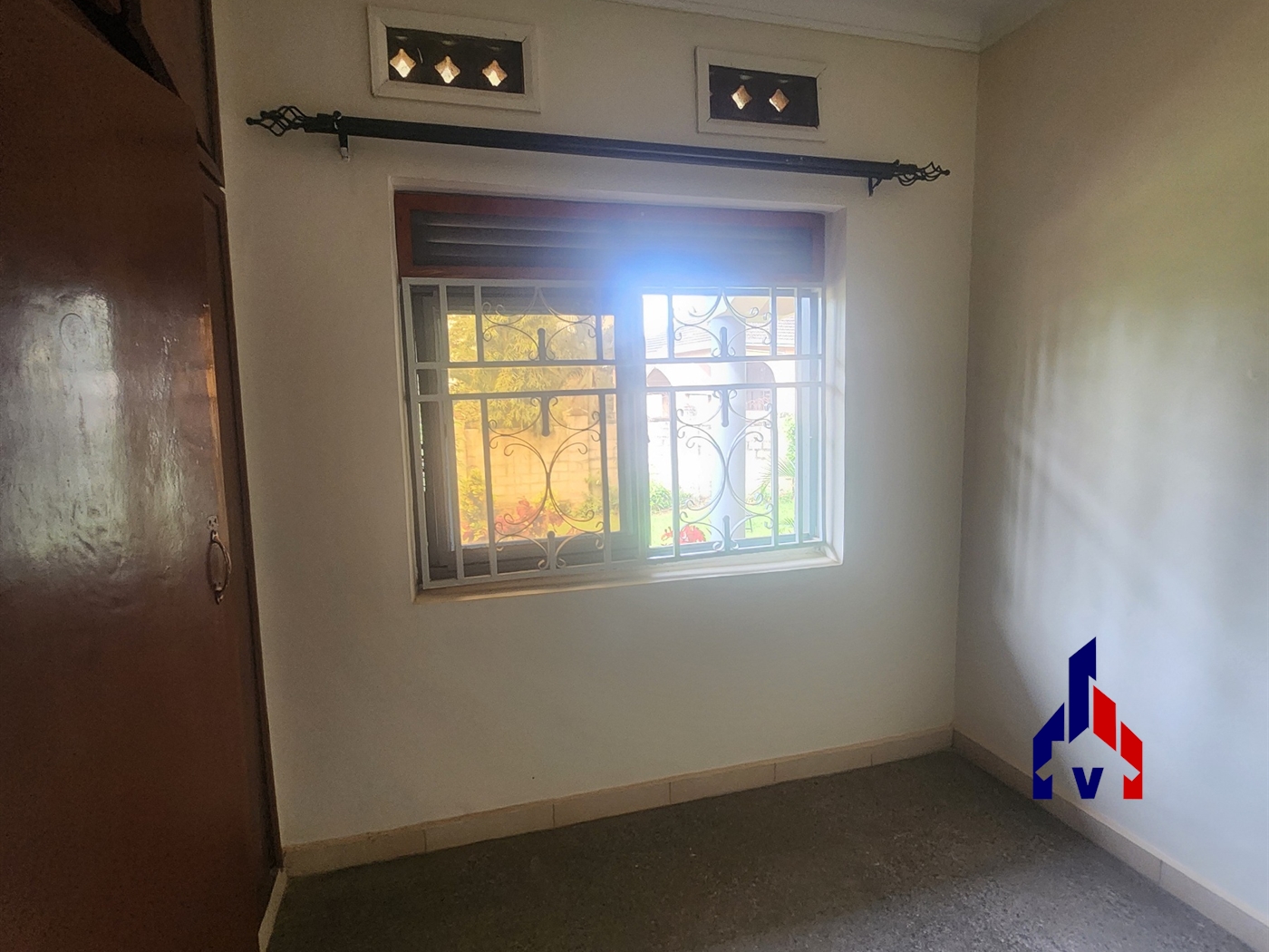 Bungalow for rent in Muyenga Kampala