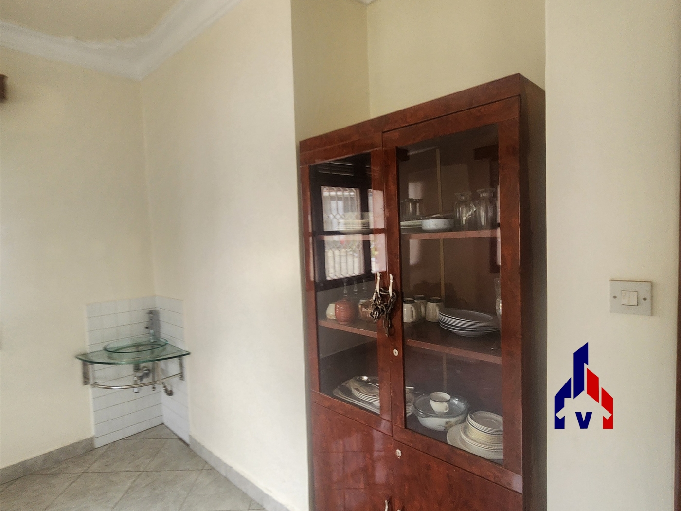 Bungalow for rent in Muyenga Kampala