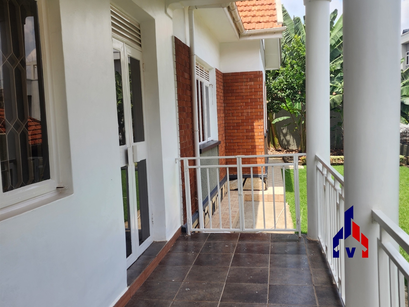 Bungalow for rent in Muyenga Kampala