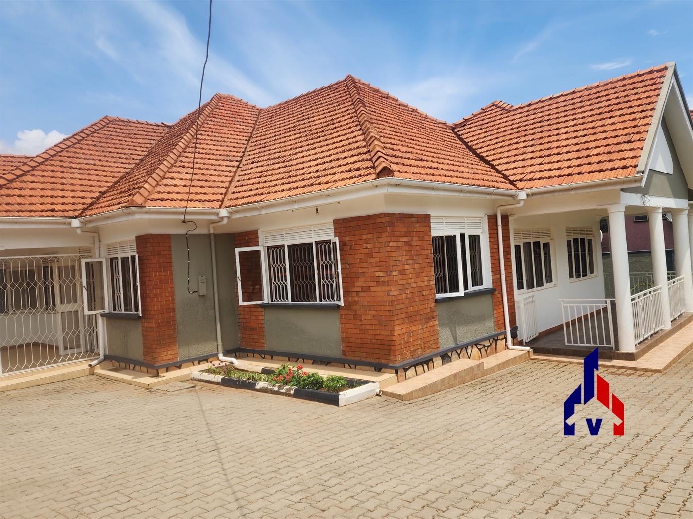 Bungalow for rent in Muyenga Kampala