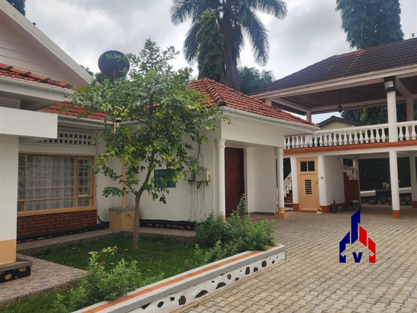 Bungalow for rent in Muyenga Kampala