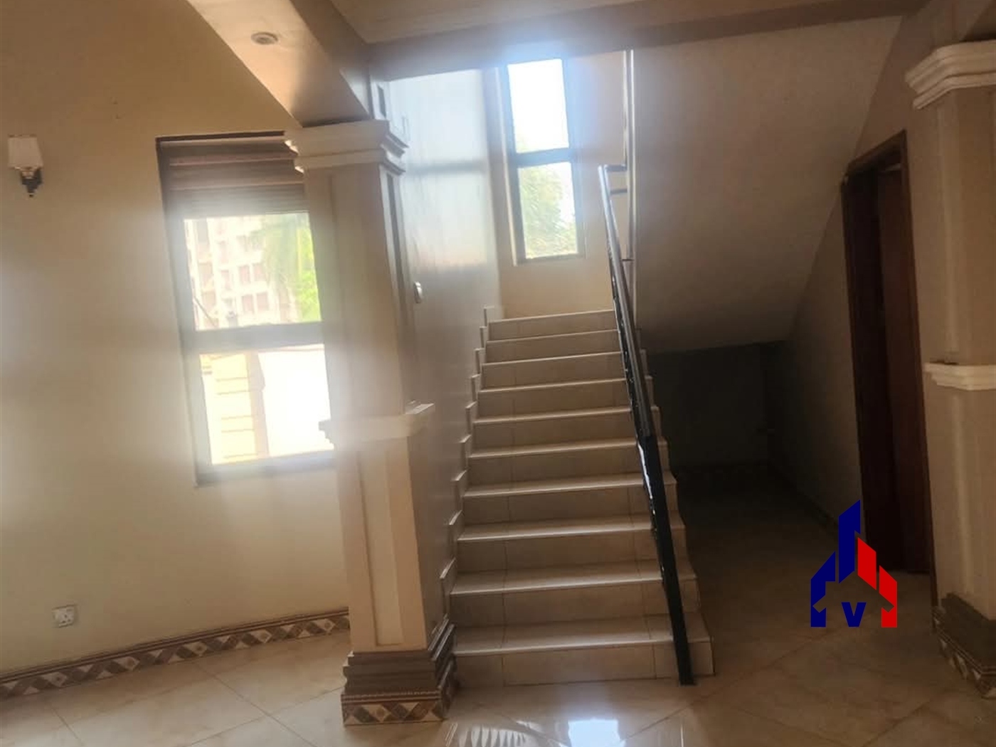 Town House for rent in Muyenga Kampala