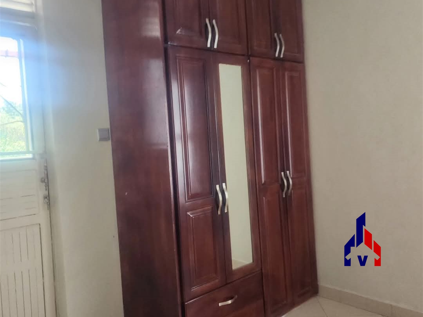 Town House for rent in Muyenga Kampala