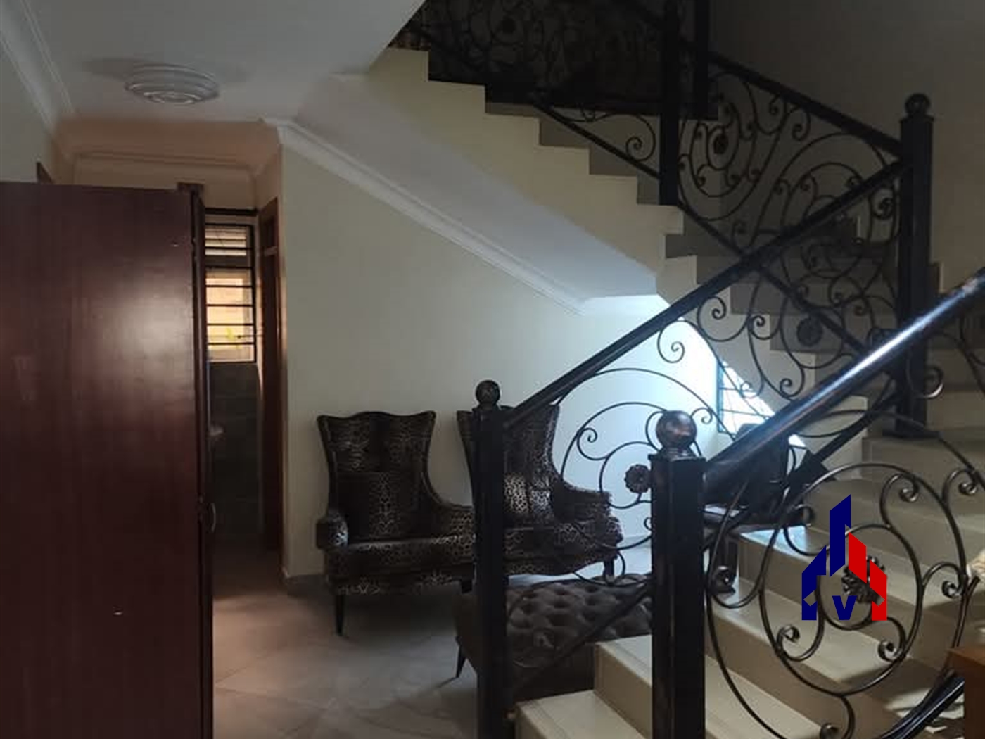 Town House for rent in Muyenga Kampala