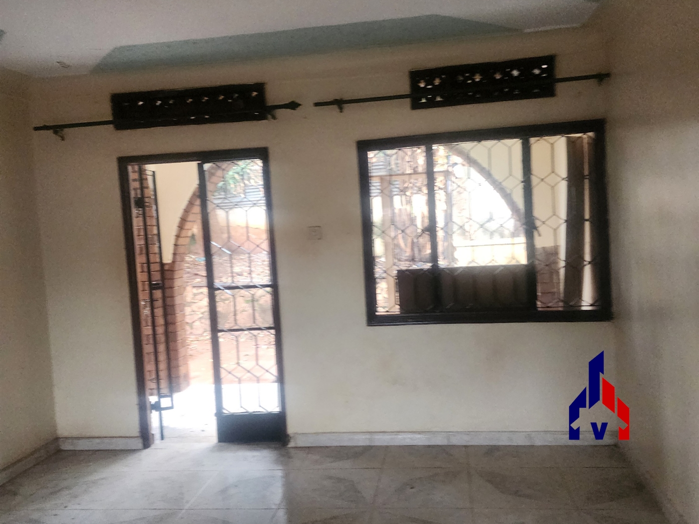 Bungalow for sale in Namuwongo Kampala