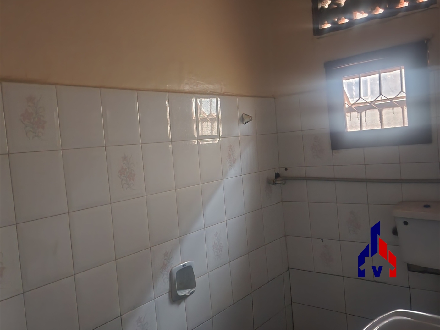 Bungalow for sale in Namuwongo Kampala