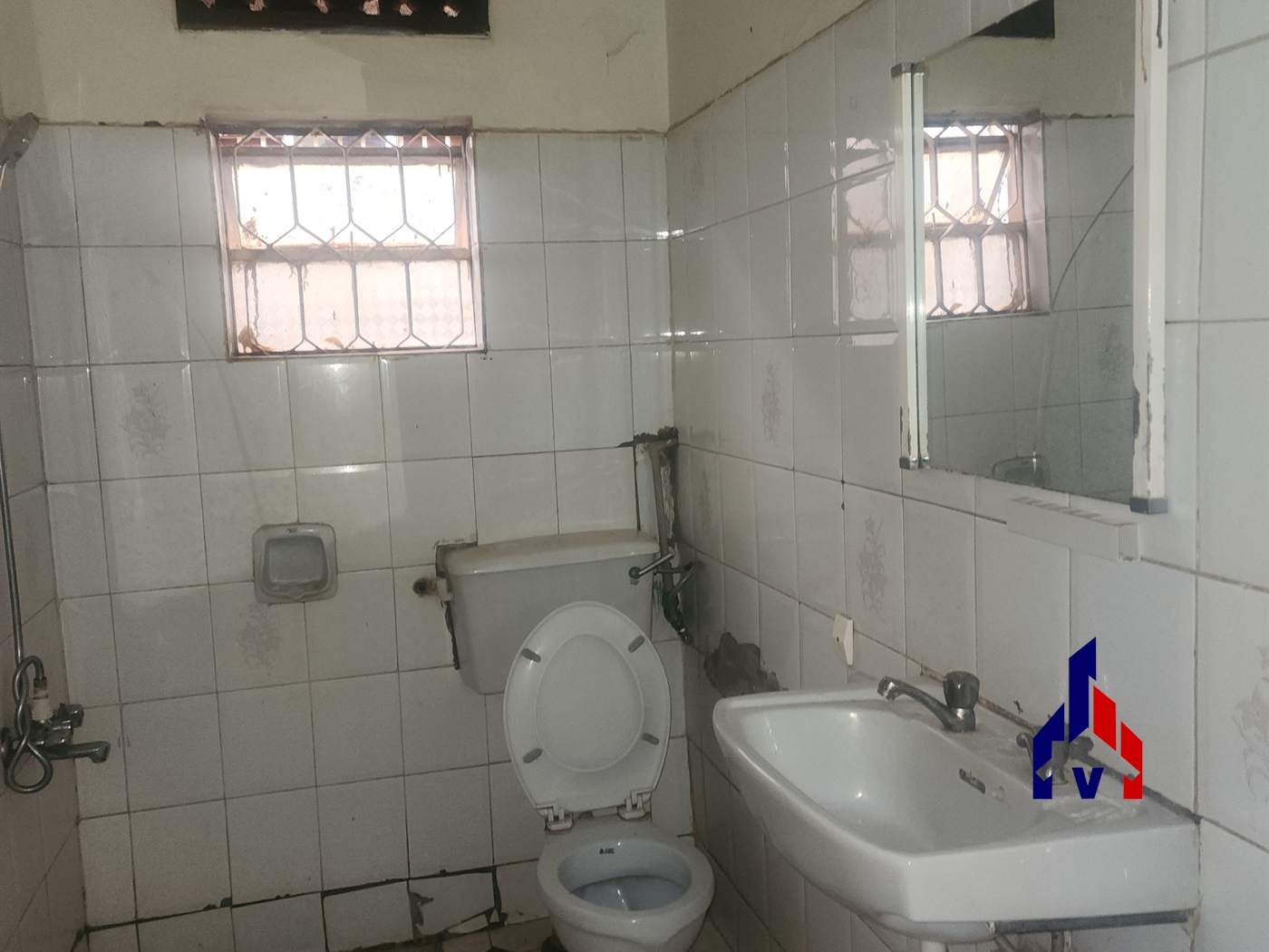 Bungalow for sale in Namuwongo Kampala