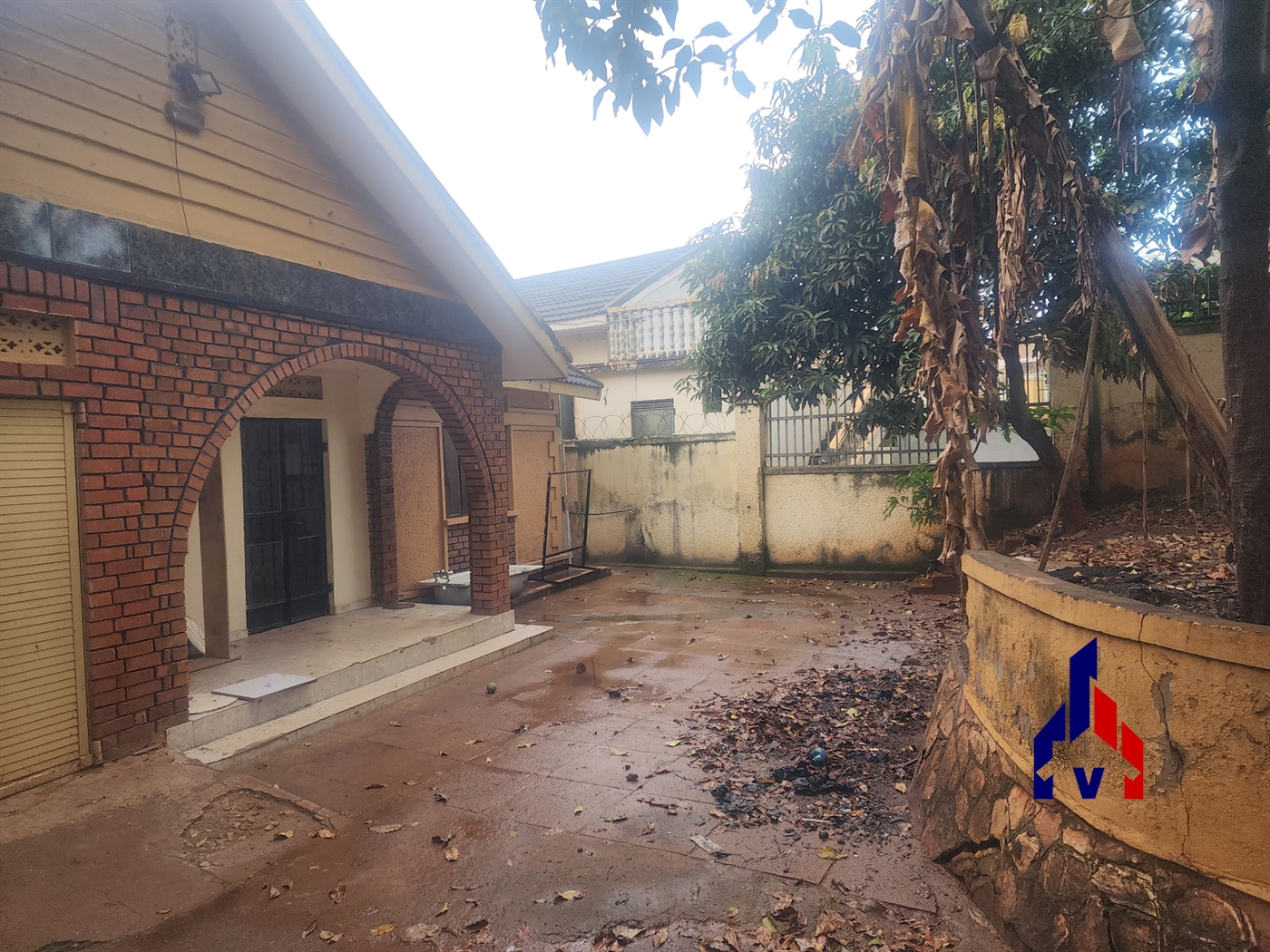 Bungalow for sale in Namuwongo Kampala