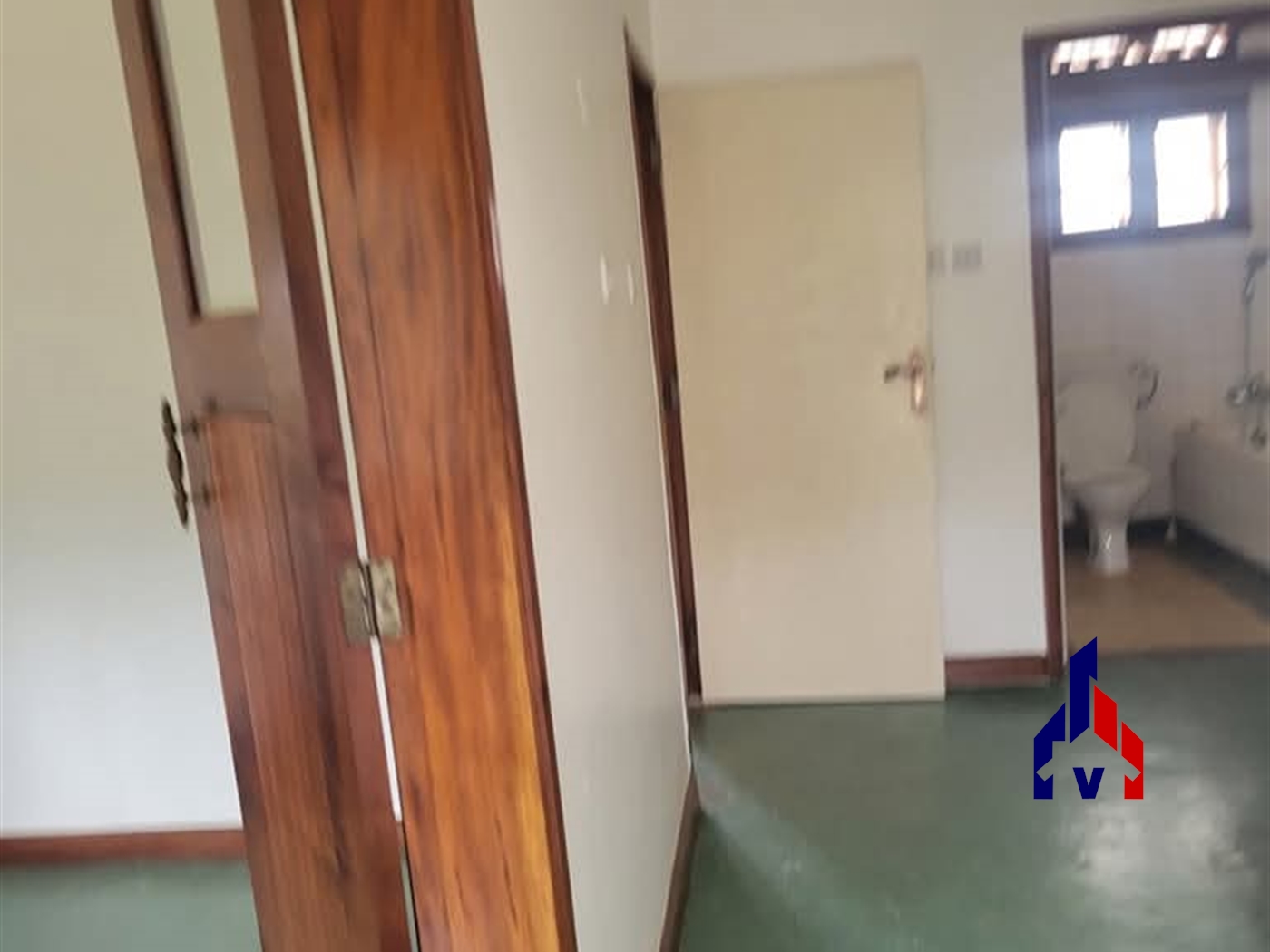 Storeyed house for rent in Kansanga Kampala