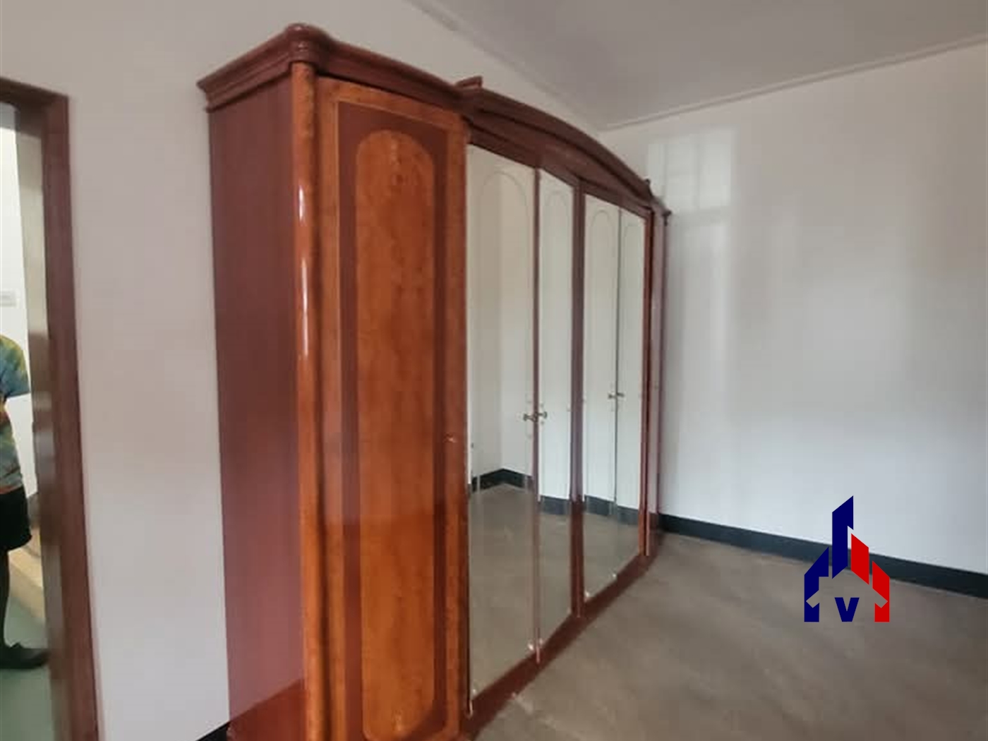 Storeyed house for rent in Kansanga Kampala