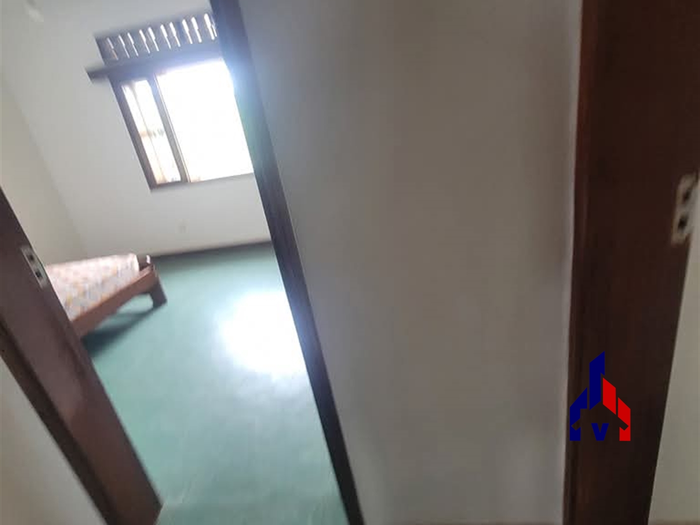 Storeyed house for rent in Kansanga Kampala