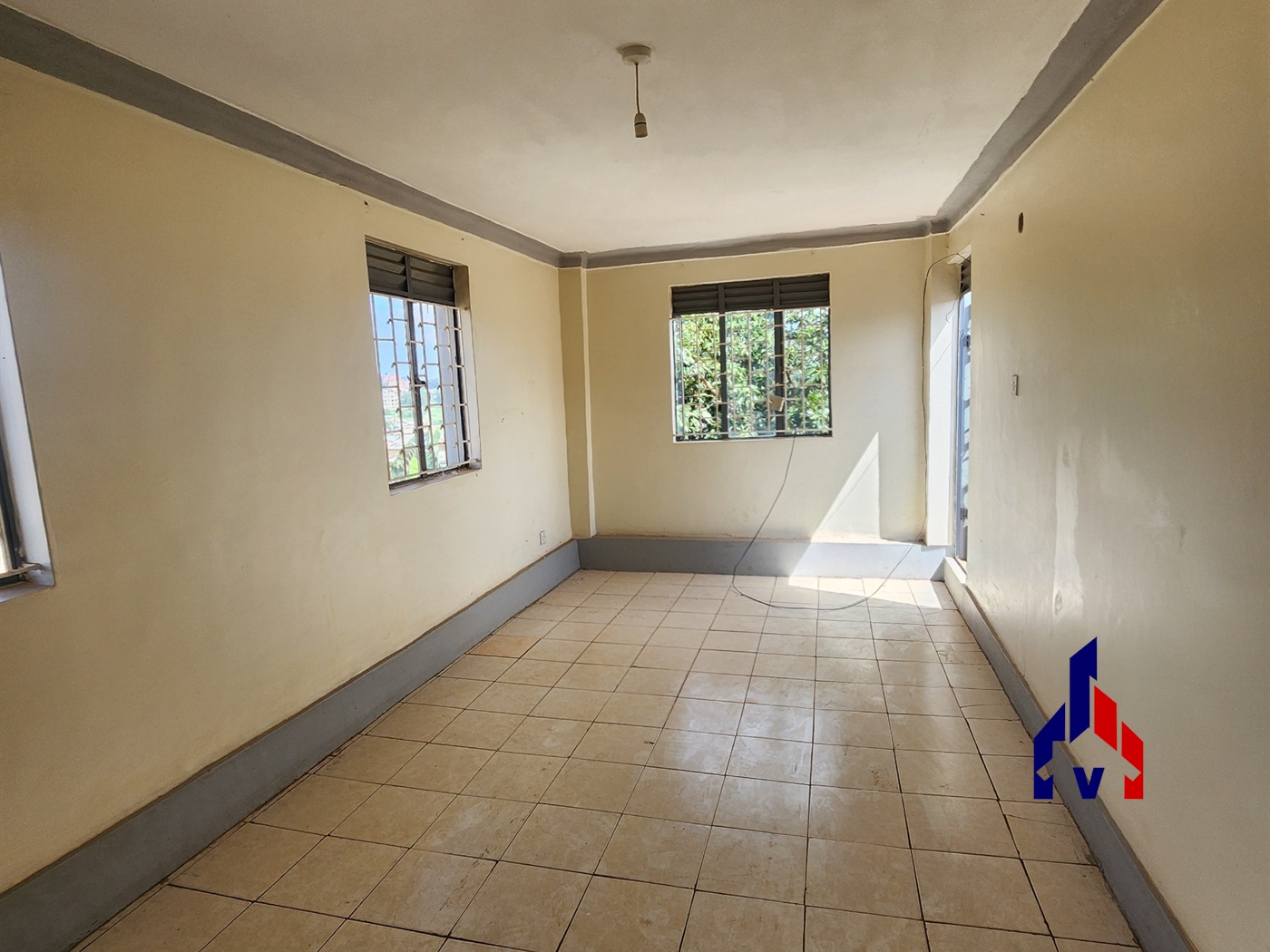 Storeyed house for rent in Namuwongo Kampala