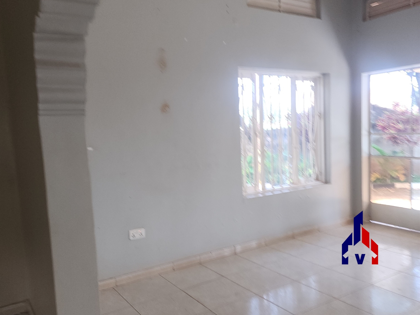 Bungalow for rent in Muyenga Kampala