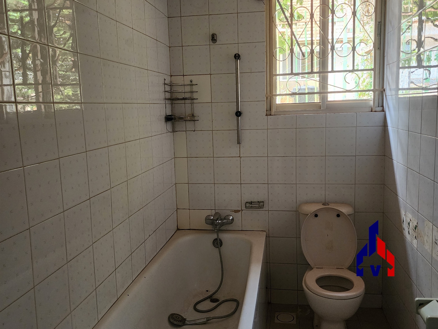 Bungalow for rent in Muyenga Kampala