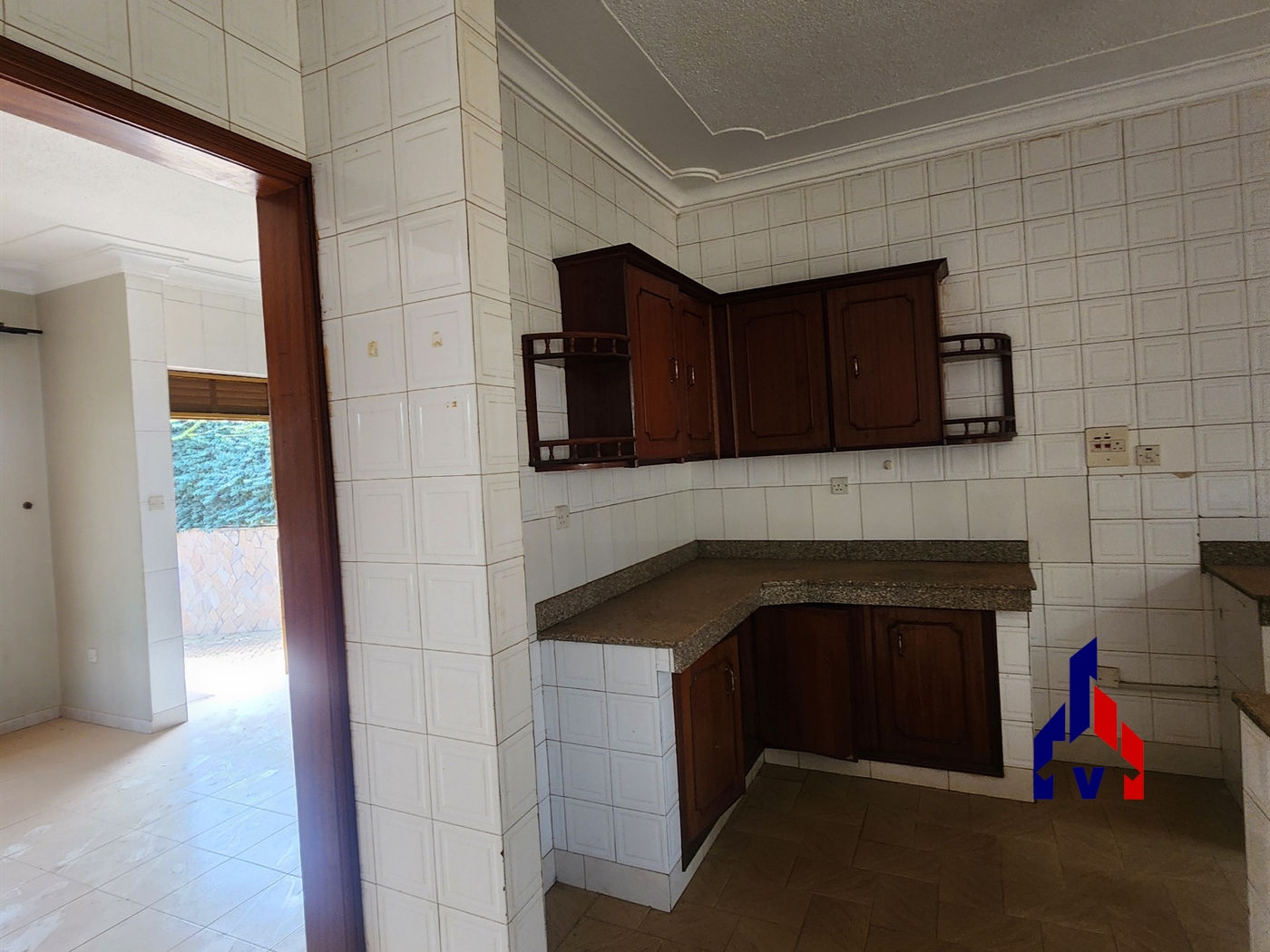 Bungalow for rent in Muyenga Kampala