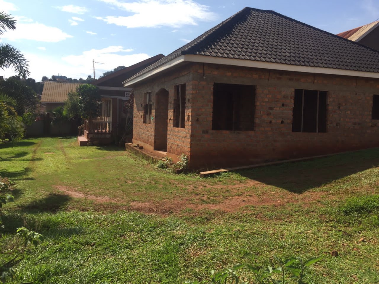 Bungalow for sale in Makindye Kampala