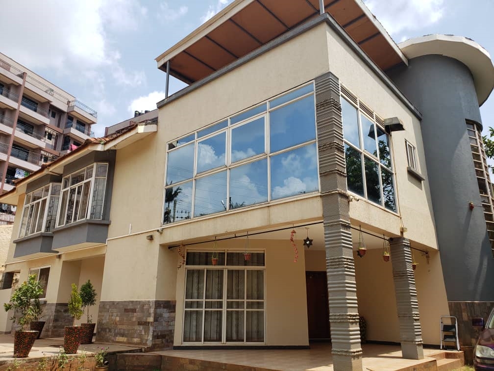 Duplex for sale in Naguru Kampala