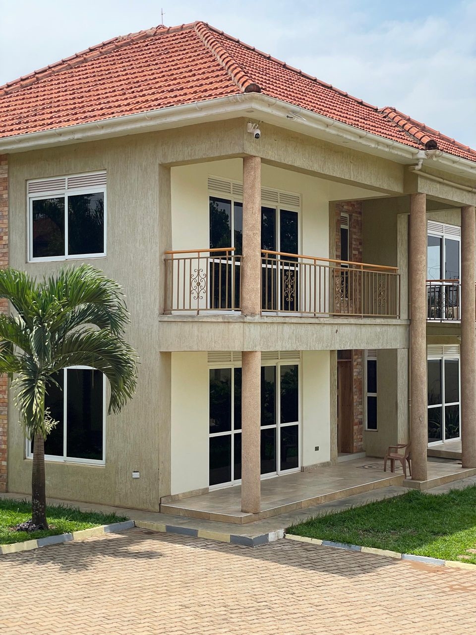 Storeyed house for sale in Muyenga Kampala