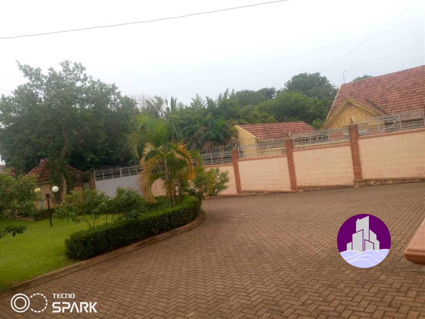 Mansion for sale in Bukoto Kampala