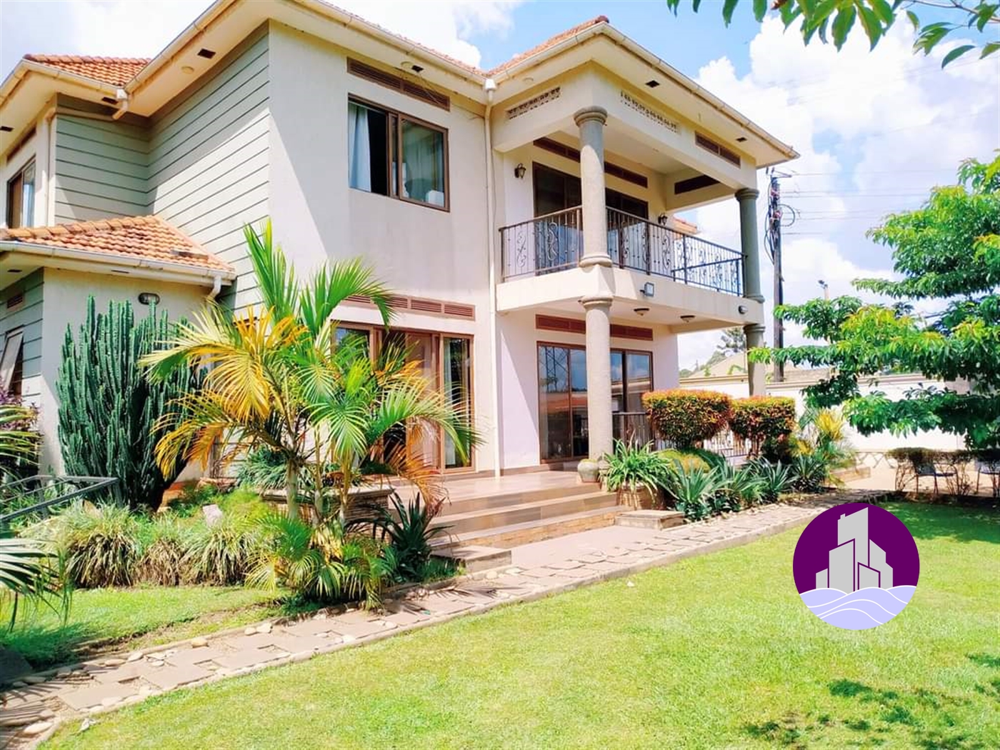 Mansion for sale in Bweyogerere Wakiso