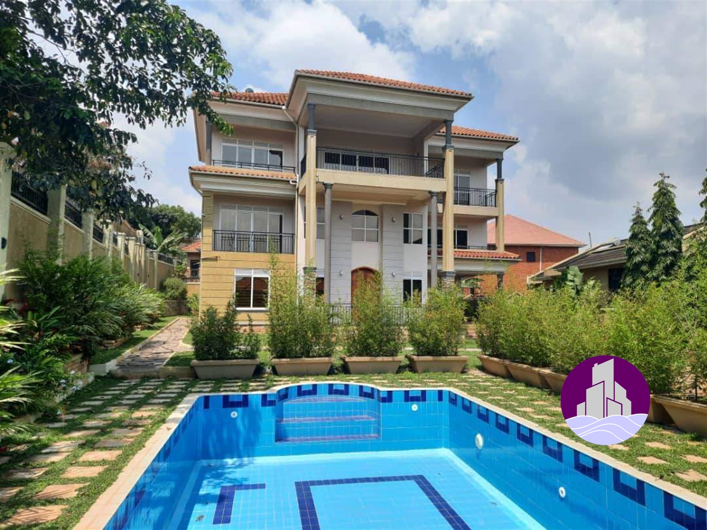 Mansion for sale in Muyenga Kampala