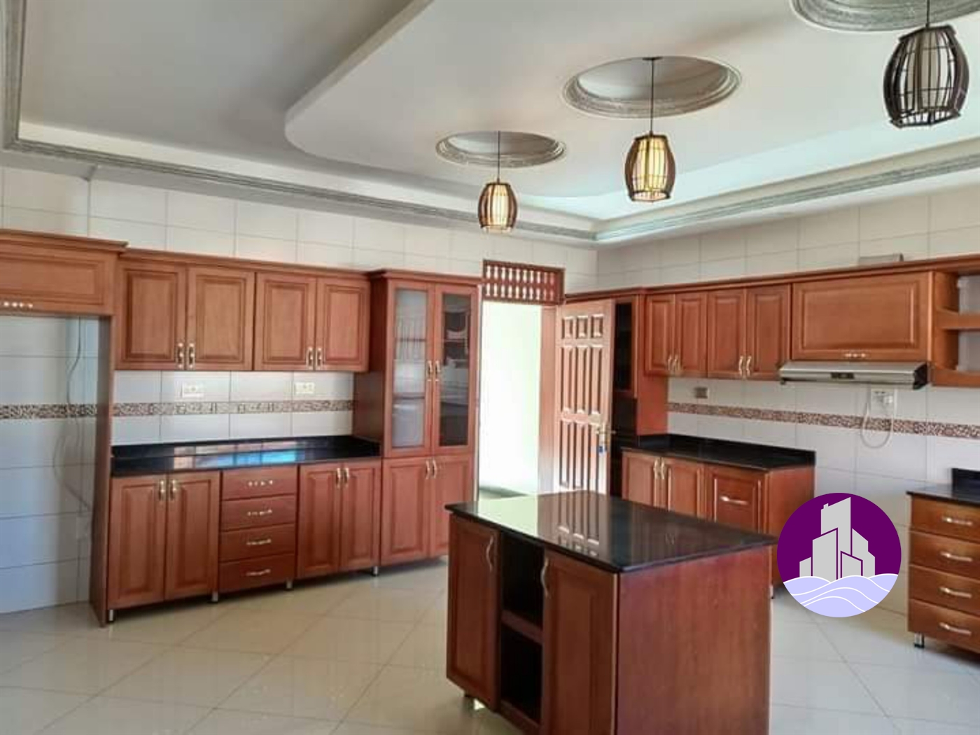 Mansion for sale in Munyonyo Kampala