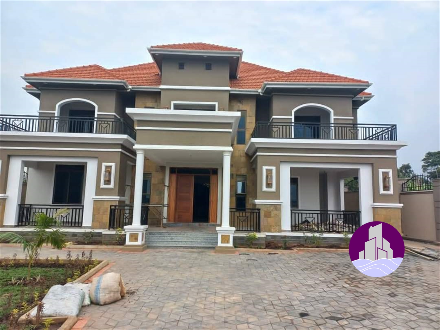 Mansion for sale in Munyonyo Kampala