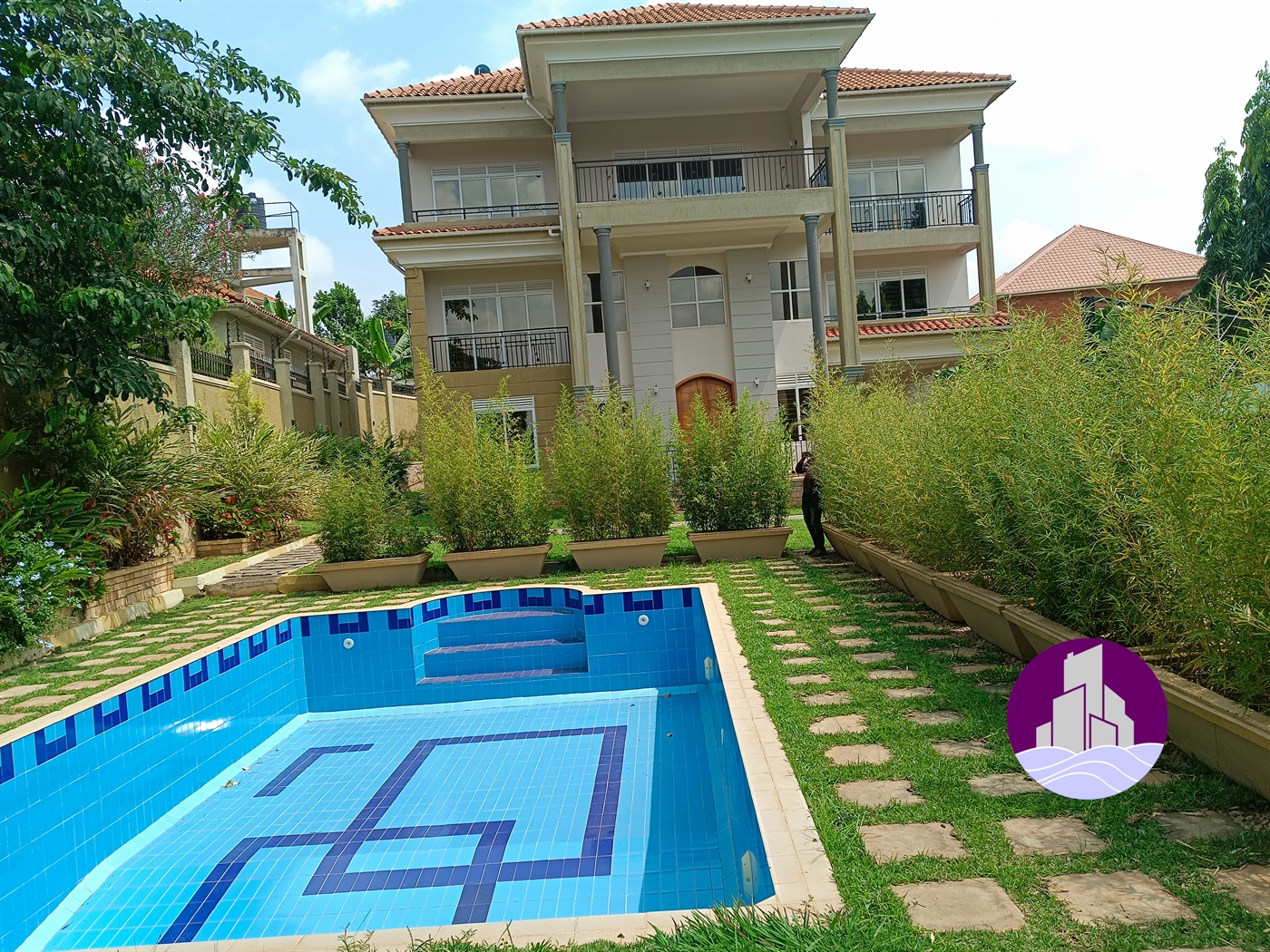 Mansion for sale in Muyenga Kampala