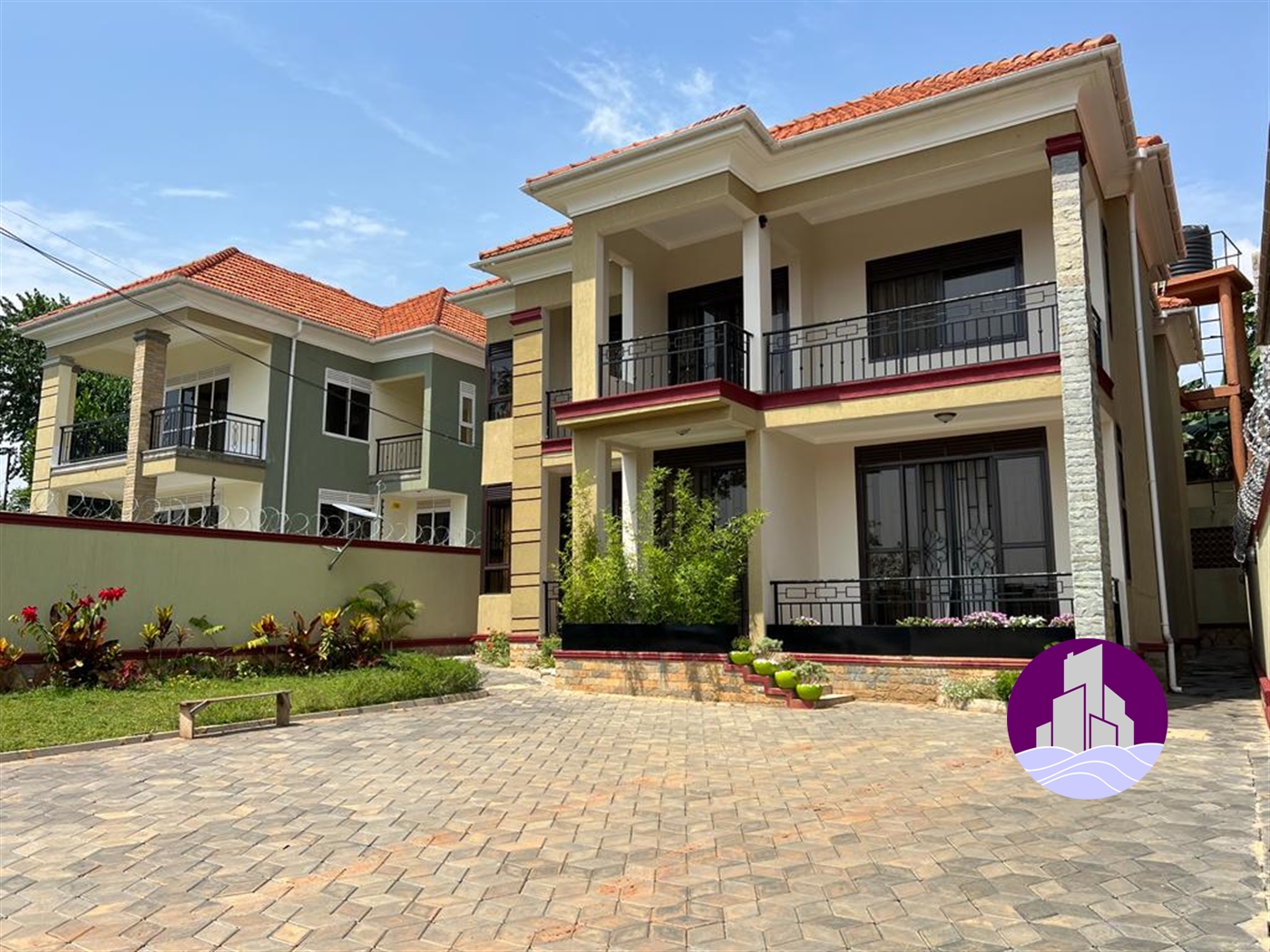 Mansion for sale in Kiwaatule Kampala