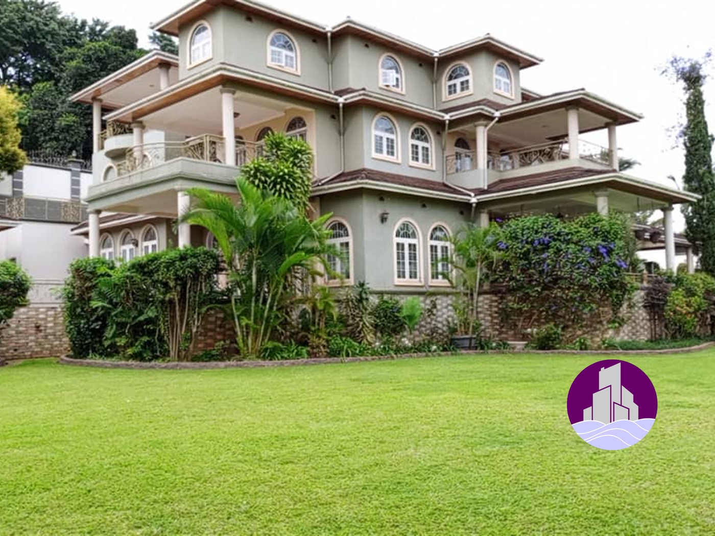 Mansion for sale in Mbuya Kampala