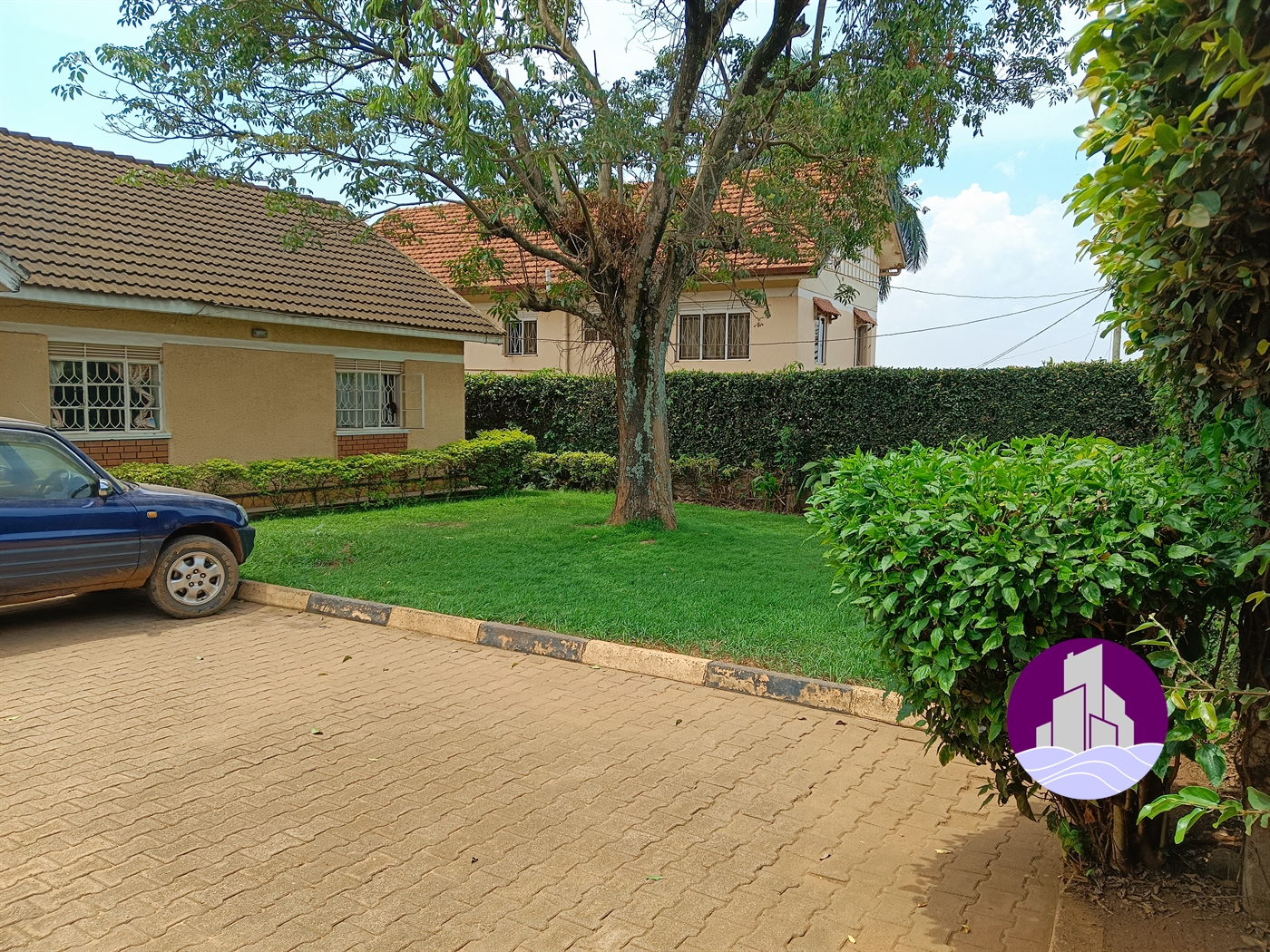 Bungalow for sale in Kiwaatule Kampala