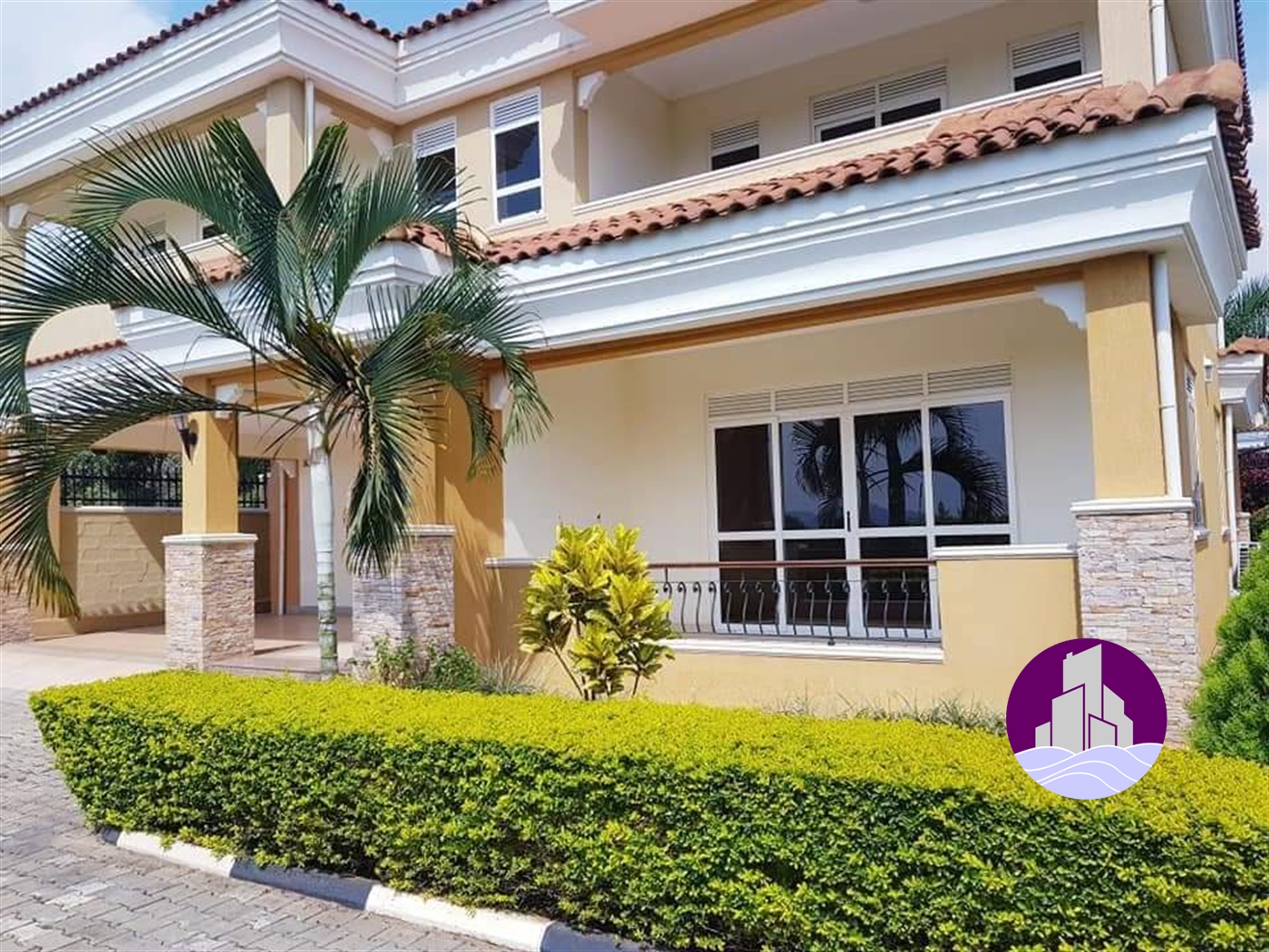 Mansion for sale in Munyonyo Kampala