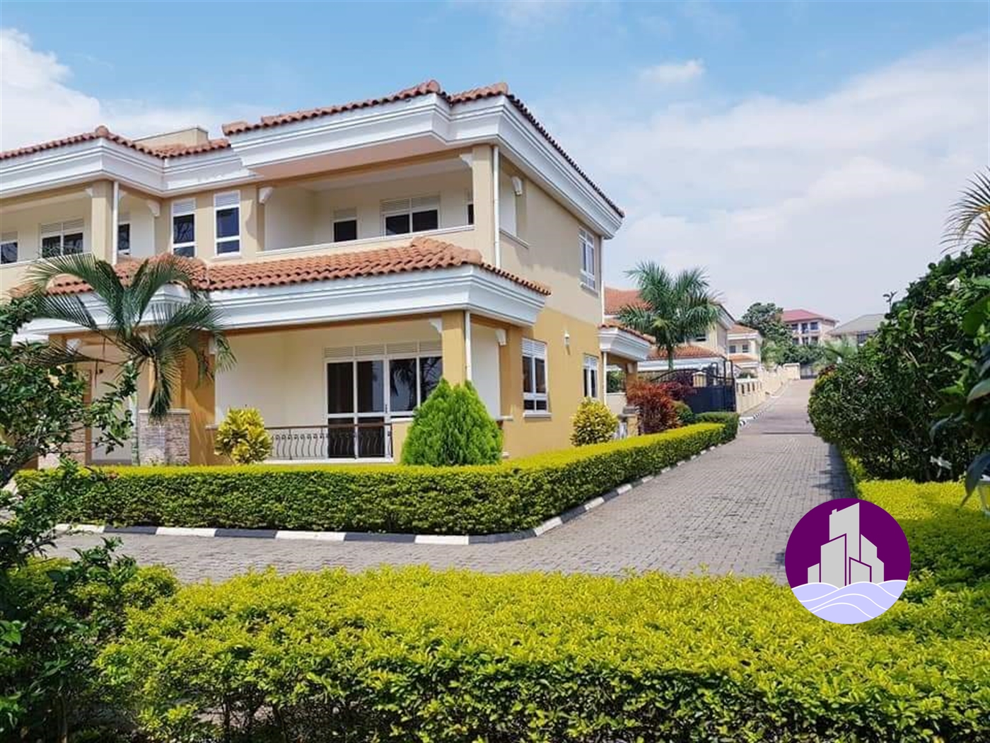 Mansion for sale in Munyonyo Kampala