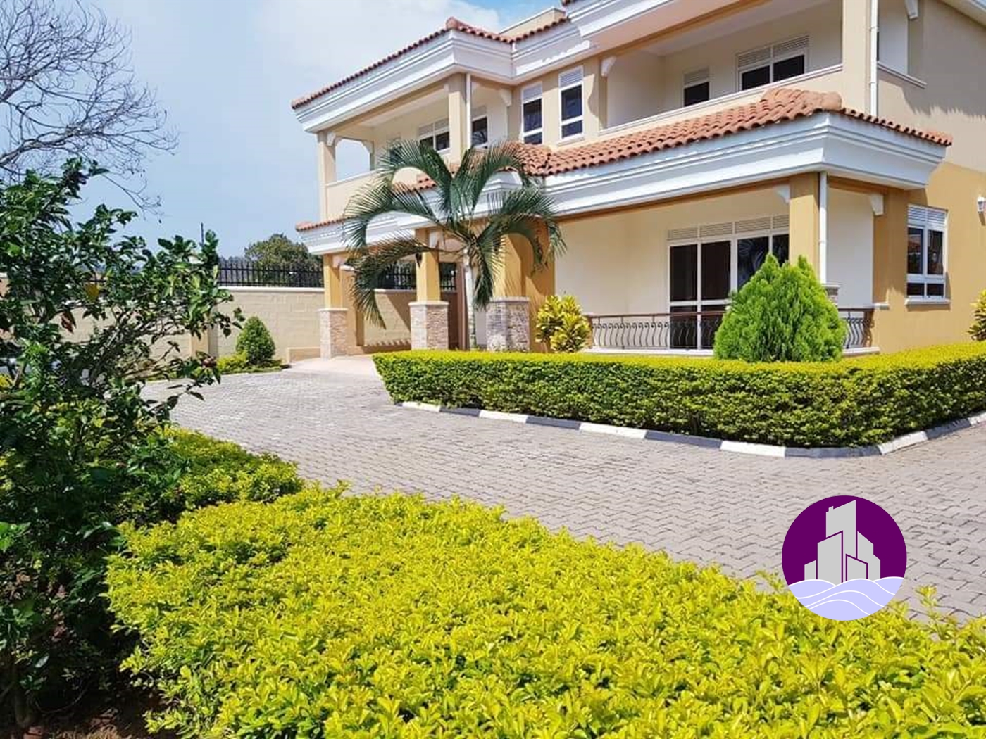 Mansion for sale in Munyonyo Kampala