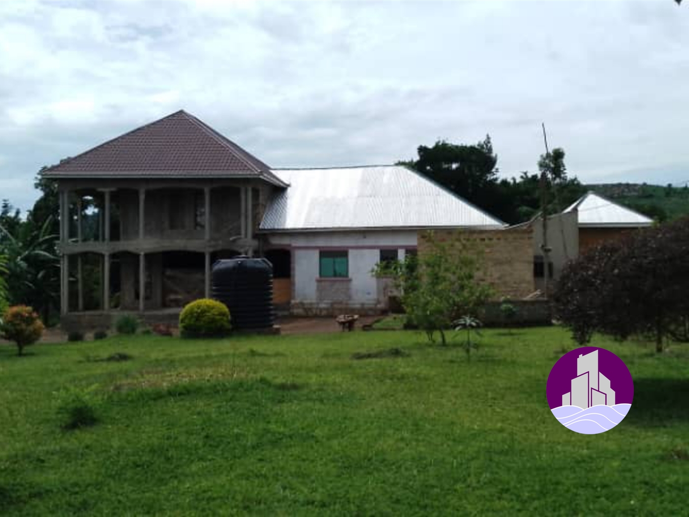 Storeyed house for sale in Kakiri Wakiso