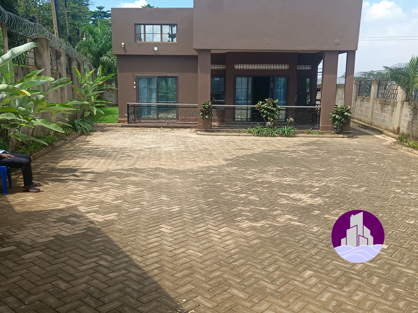 Bungalow for rent in Naguru Kampala