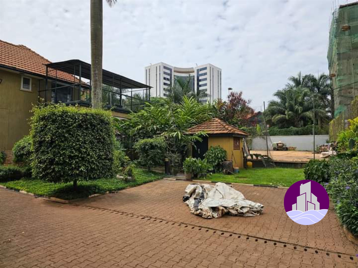 Mansion for sale in Kololo Kampala