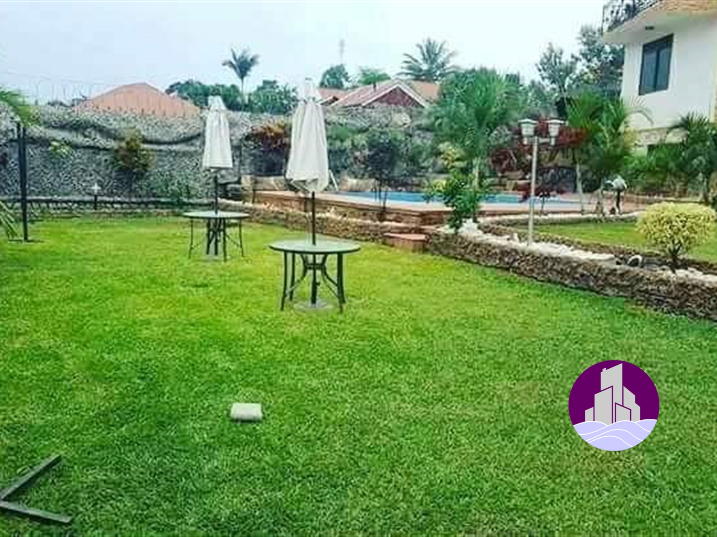 Mansion for sale in Naalya Kampala