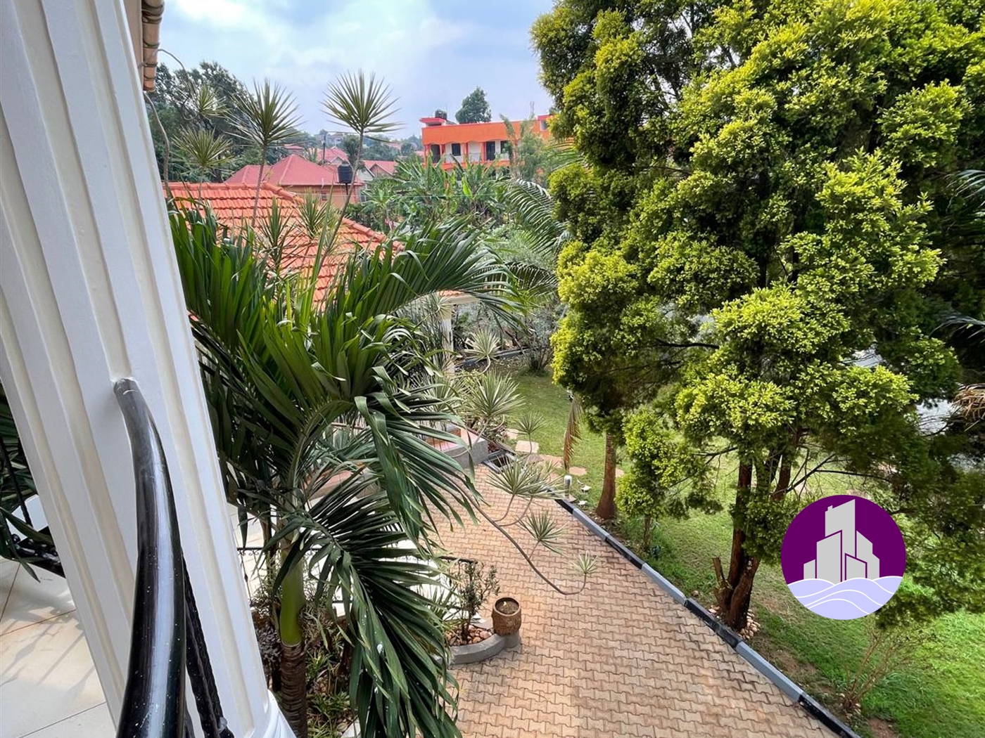 Mansion for rent in Bunamwaaya Kampala