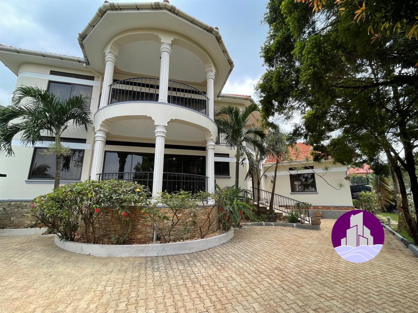 Mansion for rent in Bunamwaaya Kampala