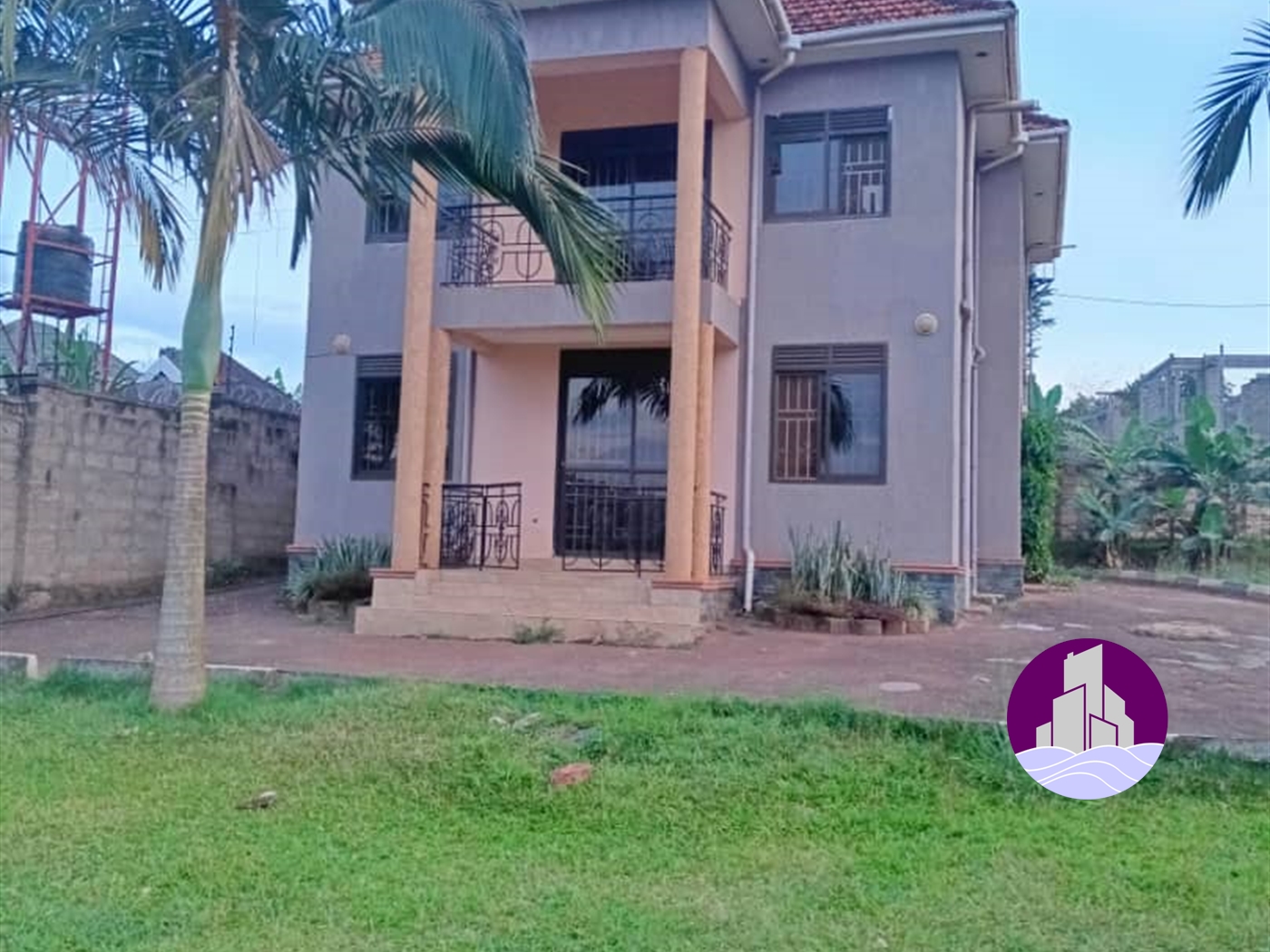 Storeyed house for sale in Kajjansi Wakiso