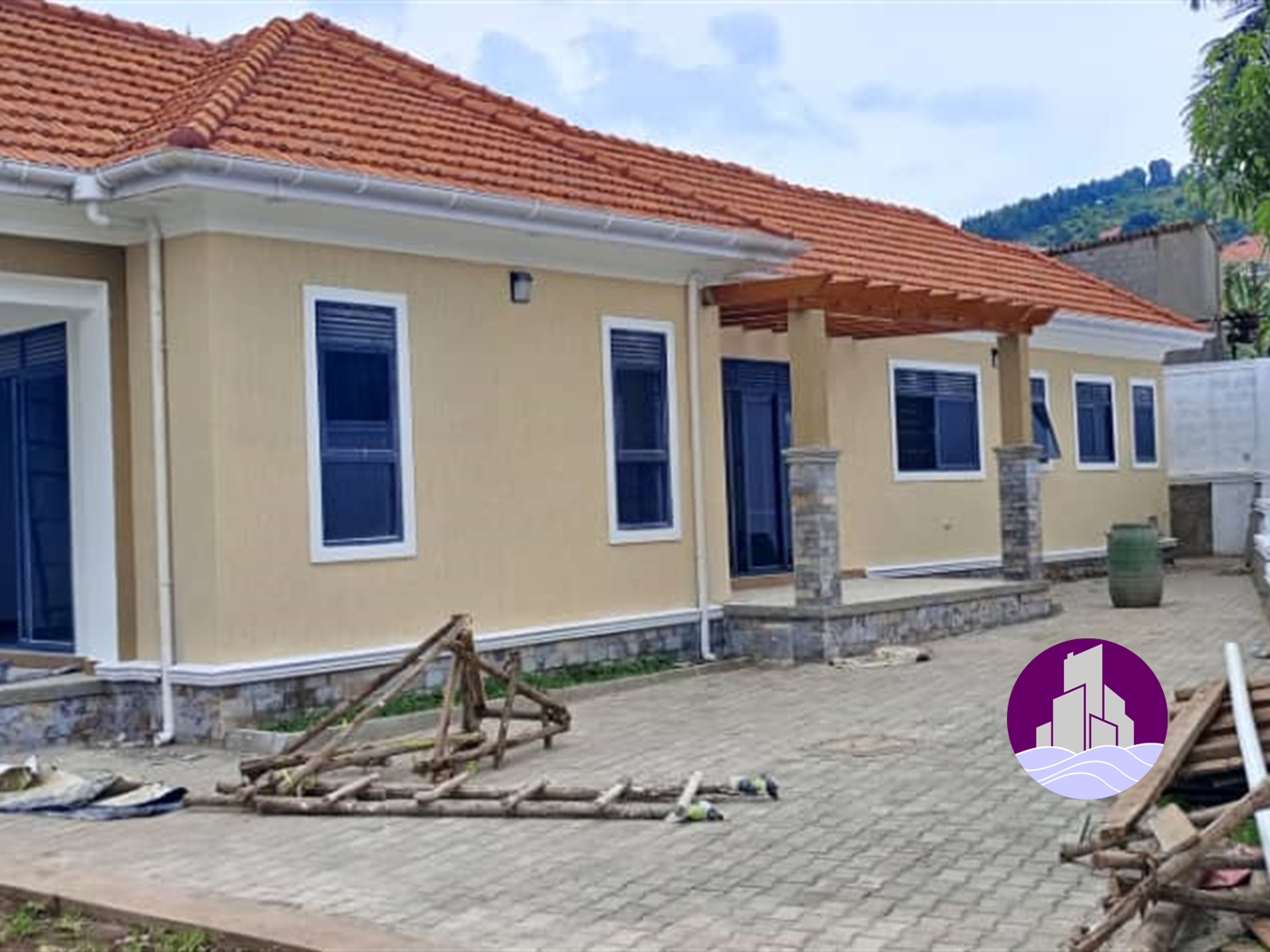 Bungalow for sale in Bwebajja Wakiso