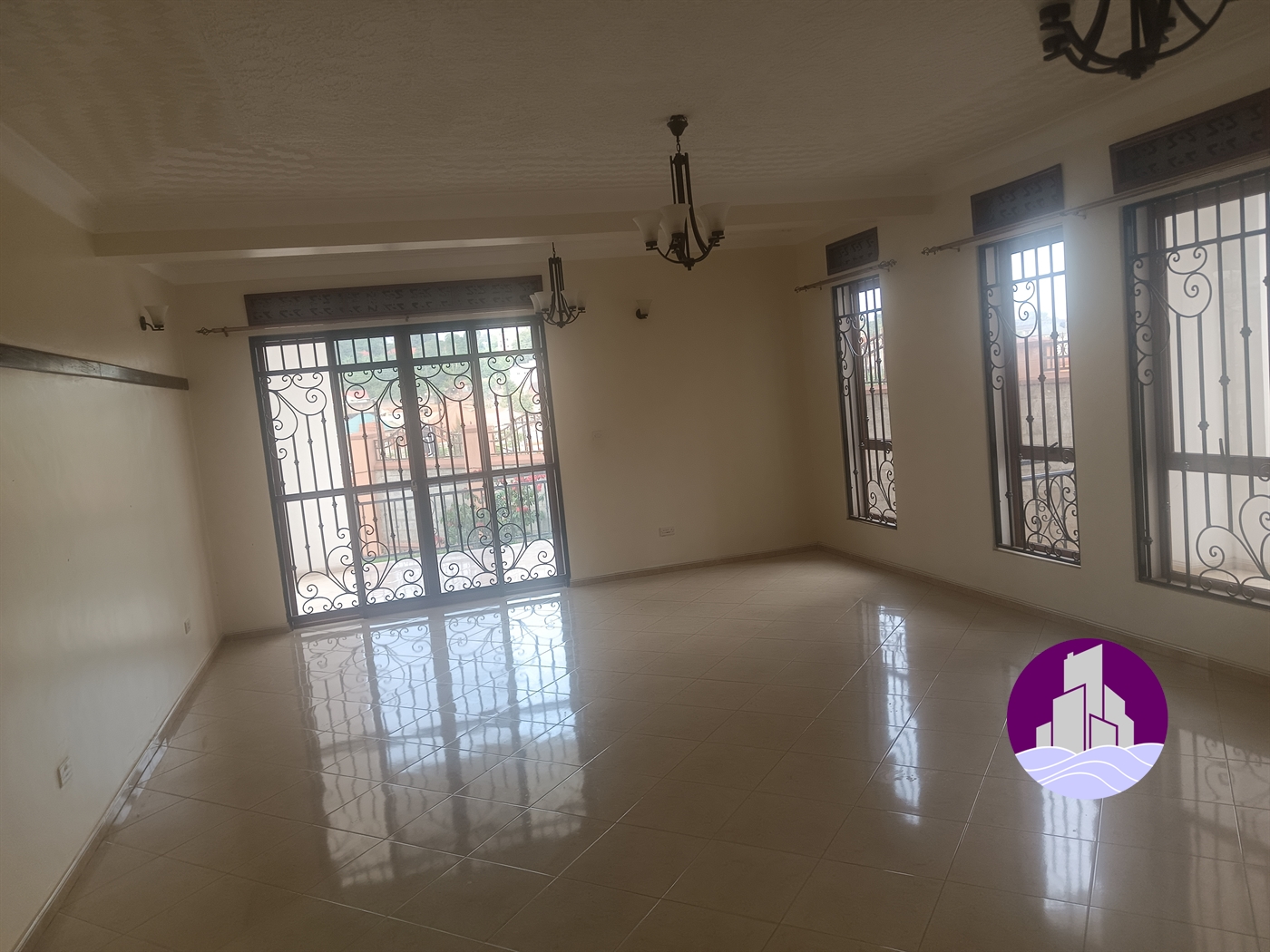 Mansion for rent in Munyonyo Kampala